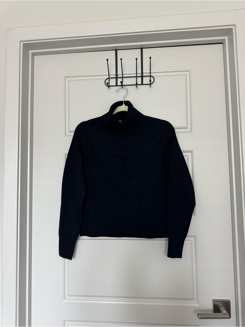 Uniqlo Black Turtleneck Sweater - Women's